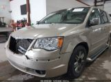 CHRYSLER TOWN & COUNTRY LIMITED снимка