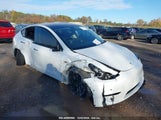 TESLA MODEL Y LONG RANGE DUAL MOTOR ALL-WHEEL DRIVE 5YJYGAEEXMF185304 снимка