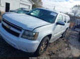 CHEVROLET SUBURBAN 1500 LT 1GNFC16018J****** снимка