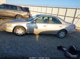 TOYOTA CAMRY LE V6 4T1BF22K31U118163 снимка