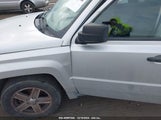 JEEP PATRIOT SPORT 1J8FF28W98D****** снимка