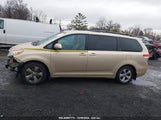 TOYOTA SIENNA LE V6 5TDKK3DCXBS096325 снимка