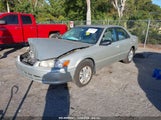TOYOTA CAMRY LE V6 4T1BF22K7YU****** снимка