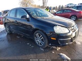 VOLKSWAGEN JETTA 2.5 3VWRG71K06M****** снимка
