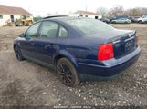 VOLKSWAGEN PASSAT GLX WVWUH23B1YE****** снимка