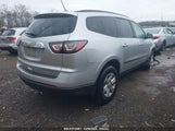 CHEVROLET TRAVERSE LS 1GNKRFEDXFJ****** fotografie