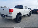 TOYOTA TUNDRA SR5 5.7L V8 5TFBV54118X****** fotografie