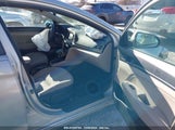HYUNDAI ELANTRA VALUE EDITION KMHD84LF9HU422673 photo