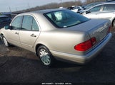 MERCEDES-BENZ E 300 DIESEL WDBJF25F2WA****** снимка