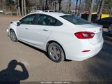 CHEVROLET CRUZE LS AUTO 1G1BC5SM3J7****** снимка