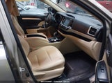 Toyota Highlander Xle V6 5TDJKRFH2FS218124 снимка