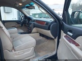 CHEVROLET SUBURBAN 1500 LT 3GNFK163X7G****** снимка