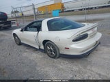 Chevrolet Camaro 2G1FP22K0Y2138849 снимка