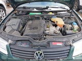 VOLKSWAGEN PASSAT GLS WVWNA23BXYE****** снимка