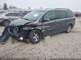 TOYOTA SIENNA LE 8 PASSENGER 5TDKZ3DC6HS****** снимка
