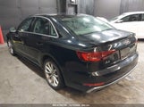 AUDI A4 45 PREMIUM WAUENAF42KA114082 снимка