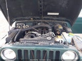 JEEP WRANGLER SAHARA 1J4FA59S0YP****** снимка