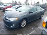 TOYOTA CAMRY XLE V6 4T1BK1FK9CU****** снимка