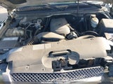 CHEVROLET SILVERADO 2500HD WORK TRUCK 1GCHC24U83E****** снимка