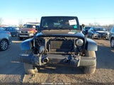 JEEP WRANGLER UNLIMITED SAHARA 1C4BJWEG7EL322316 снимка