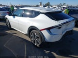 KIA EV6 LIGHT KNDC34LB8P5****** fotografie