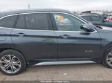 BMW X1 SDRIVE28I WBXHU7C31HP****** снимка