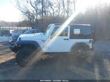 JEEP WRANGLER JK SPORT S 4X4 1C4AJWAG6JL****** photo