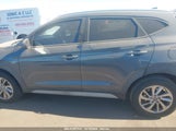 HYUNDAI TUCSON SEL KM8J33A42JU681606 снимка