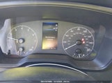 TOYOTA COROLLA LE 5YFB4MDE8RP084419 снимка