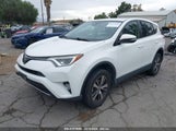 TOYOTA RAV4 XLE JTMWFREV7JJ730811 fotografie