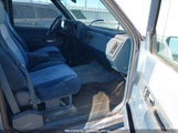 GMC SUBURBAN C1500 1GKEC16K2RJ721119 снимка