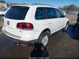 VOLKSWAGEN TOUAREG 2 VR6 FSI WVGBE77L48D033523 fotografie
