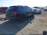 VOLKSWAGEN TIGUAN 2.0T SE R-LINE BLACK 3VVCB7AX6RM****** photo
