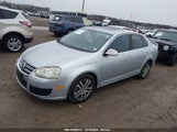 VOLKSWAGEN JETTA 2.5 3VWDF81K66M****** снимка