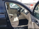 VOLKSWAGEN TIGUAN 2.0T S WVGAV7AX1HW507472 fotografie