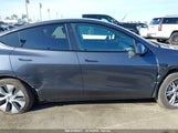 TESLA MODEL Y RWD 7SAYGDEDXPF****** снимка