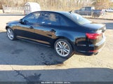 AUDI A4 2.0T SEASON OF AUDI PREMIUM WAUDNAF44HN053251 снимка