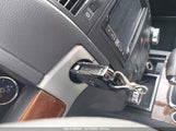 VOLKSWAGEN TOUAREG VR6 FSI WVGBF7A94AD****** снимка
