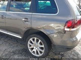 VOLKSWAGEN TOUAREG VR6 FSI WVGBF7A94AD****** снимка