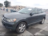 VOLKSWAGEN TOUAREG TDI LUX WVGEP9BP7DD010339 photo
