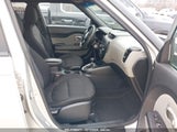 KIA SOUL + KNDJP3A52H7481013 снимка