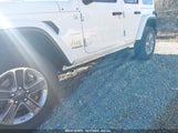 JEEP WRANGLER UNLIMITED SAHARA 4X4 1C4HJXEGXJW322996 снимка