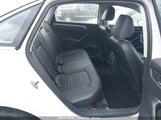 VOLKSWAGEN PASSAT 1.8T SE 1VWBT7A35HC025257 photo