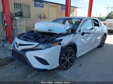 Toyota Camry Se 4T1B11HK2JU059347 photo