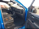 GMC SIERRA 1500 4WD SHORT BOX AT4 3GTPUEEL7NG543903 fotografie
