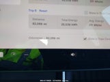 TESLA MODEL Y LONG RANGE DUAL MOTOR ALL-WHEEL DRIVE 5YJYGDEE5LF033298 снимка