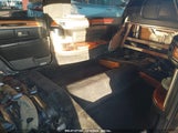 LINCOLN TOWN CAR EXECUTIVE 1L1FM88W07Y****** снимка
