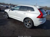 VOLVO XC60 T5 MOMENTUM YV4102RK5M1819426 photo