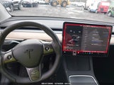 TESLA MODEL Y LONG RANGE DUAL MOTOR ALL-WHEEL DRIVE 7SAYGDEE4RA235364 fotografie