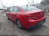 KIA RIO S 3KPA24AB0JE121075 снимка